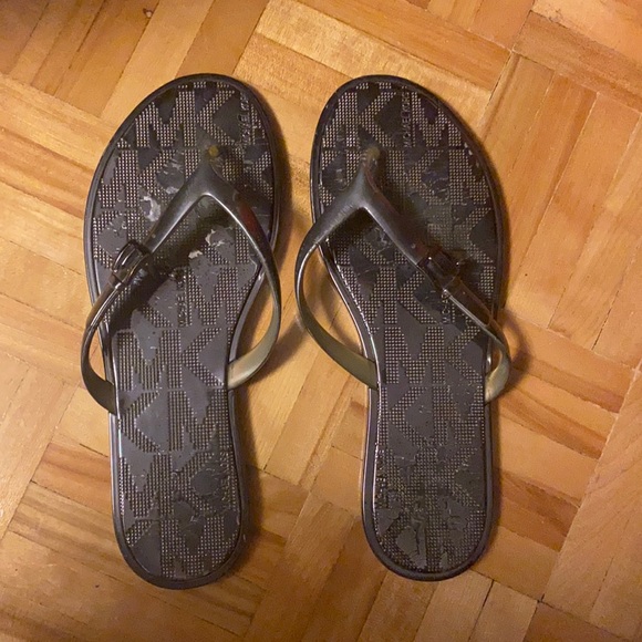 Michael Kors Charm Jelly Flipflops - Picture 1 of 2
